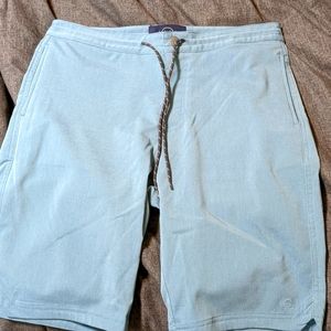 Even Tide Hybrid Shorts